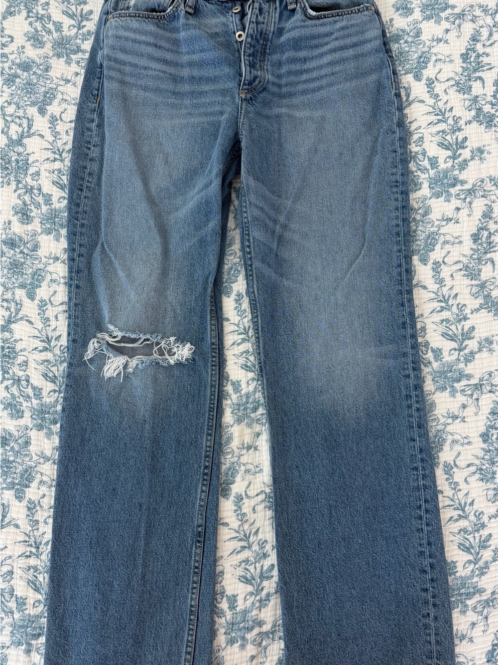 Classic Straight-Leg Blue Women's Jeans